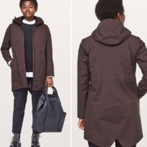 Lululemon Rain Haven Jacket sz 4 / purple